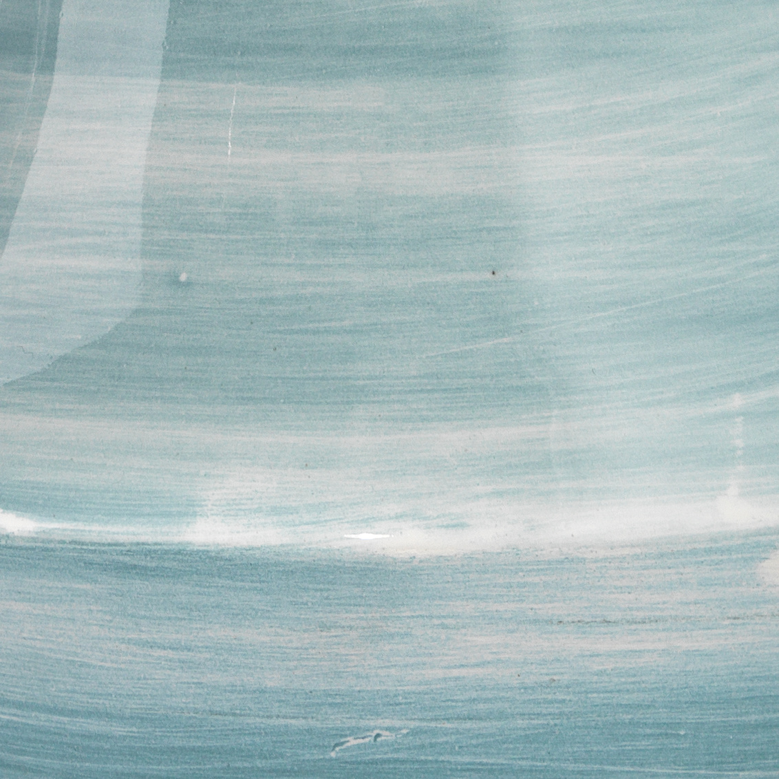 Ls9cottagebl alternate image close up 10 2020