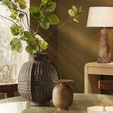 7lege vabr alternate image beauty crop 04 2024