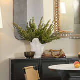 7lily vawh alternate image beauty crop 08 2025