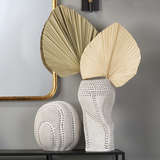 7nigh vawh alternate image beauty crop 2 11 2021