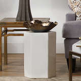 7peon lgag beauty crop1