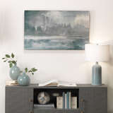 8clou navy alternate image beauty crop 06 2021