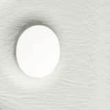 9vertebtlwh alternate image1 close up 09 2025