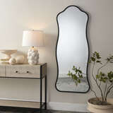 Ls6aurorfmbk alternate image beauty crop 09 2024