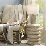 Ls9romantlgr alternate image beauty crop 09 2024